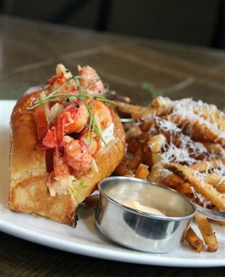  Lobster Roll – Niezwykleświeża morska uczta w chrupiącej bułce!